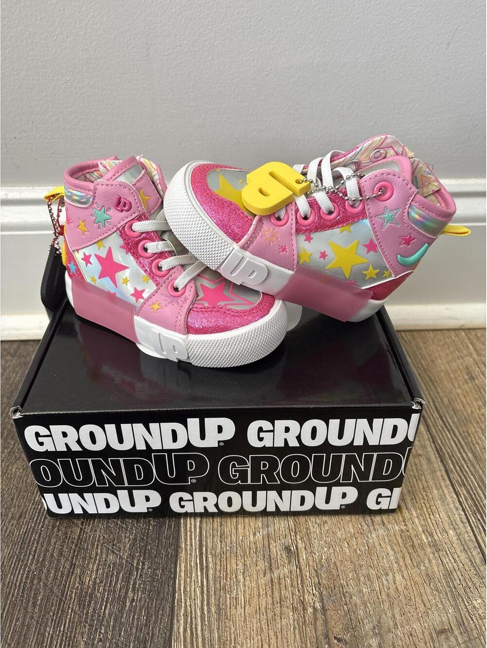 New Ground Up Kids Pink High-Top size 6 Sneakers with Star and Moon Design shoes